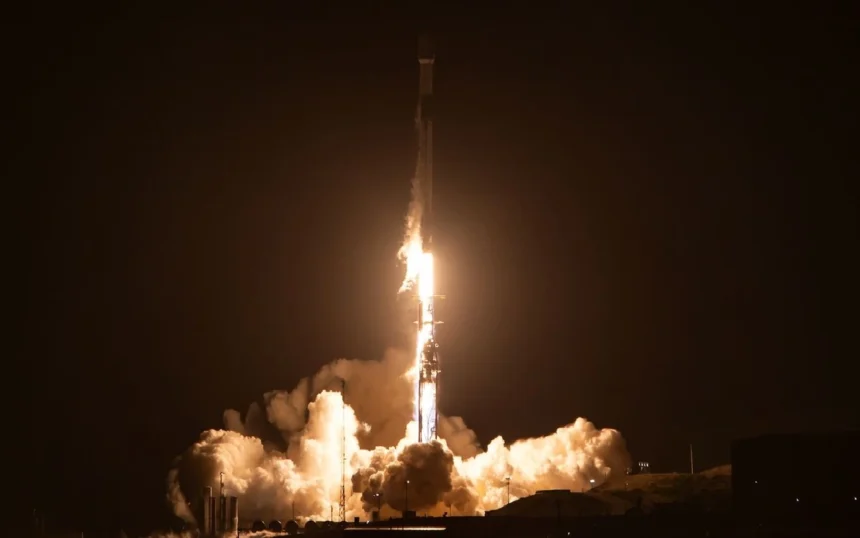 SpaceX launches 20 Starlink satellites